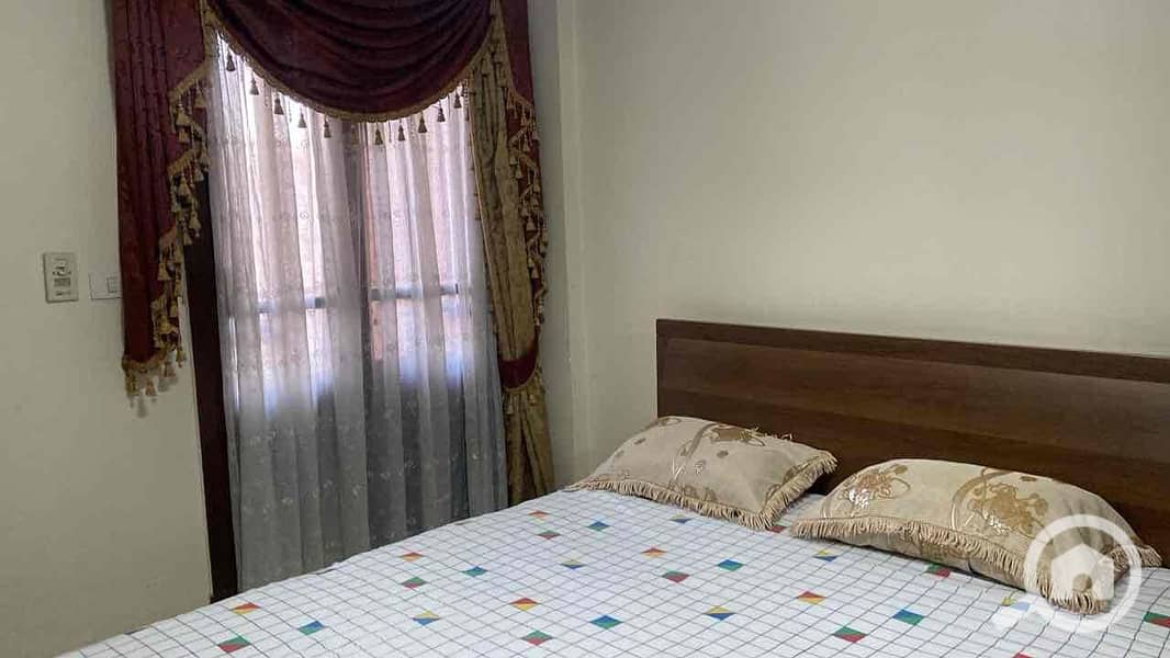 9 28ae0f06-5ee2-43c3-84f8-79142e53fdf2. jpg