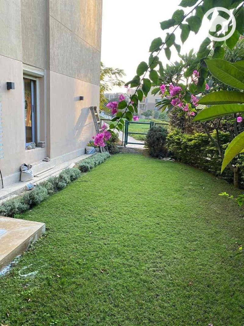 5 f2237b10-fc4f-40ee-a05a-33a45a73faad. jpg