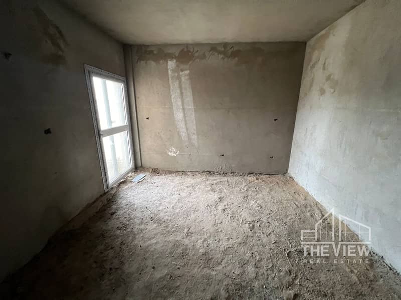 13 WhatsApp Image 2025-04-29 at 13.08. 45_137915ee. jpg