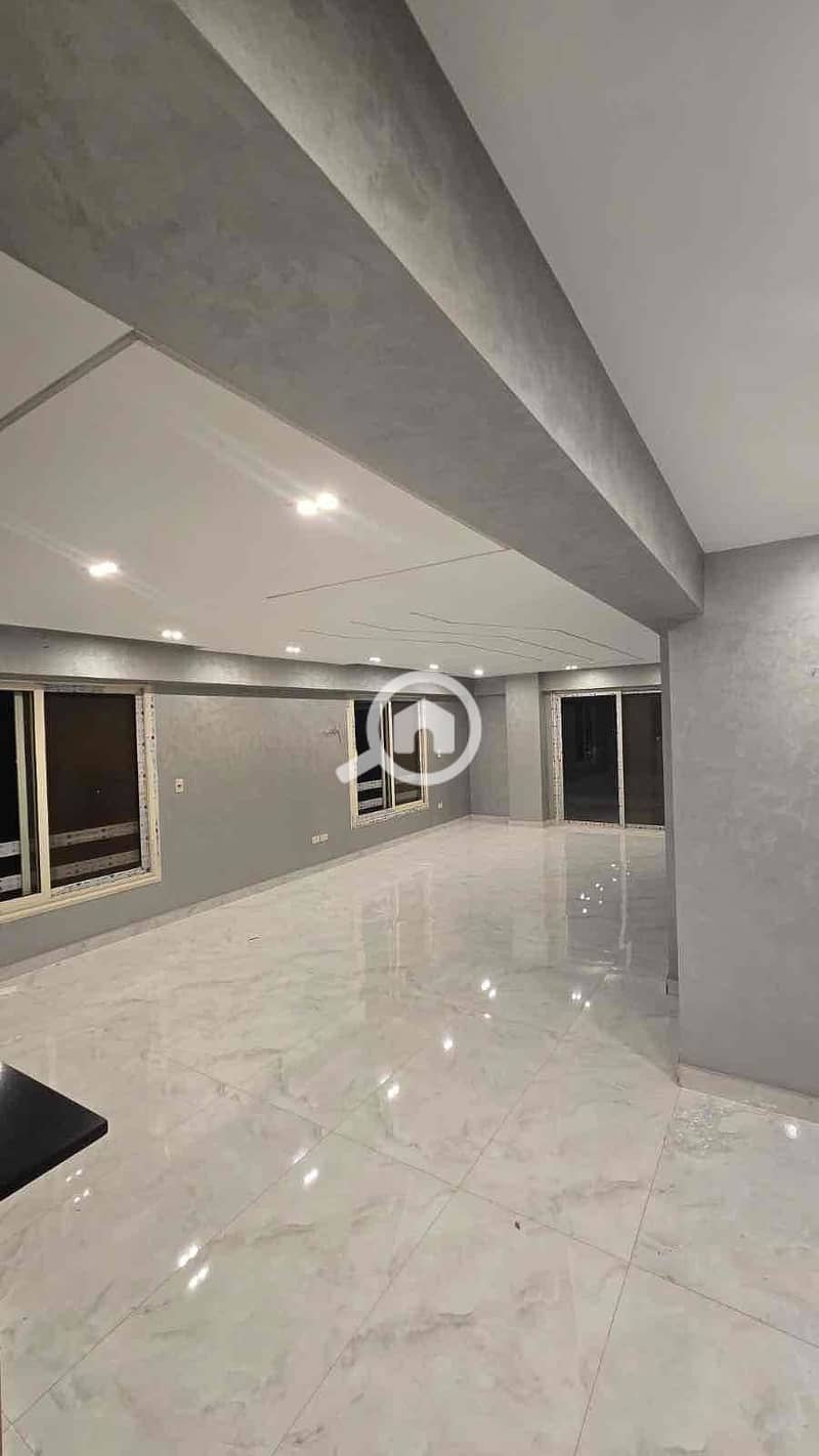 2 a5a926a5-fd5f-4181-8240-719d96cb6cea. jpg