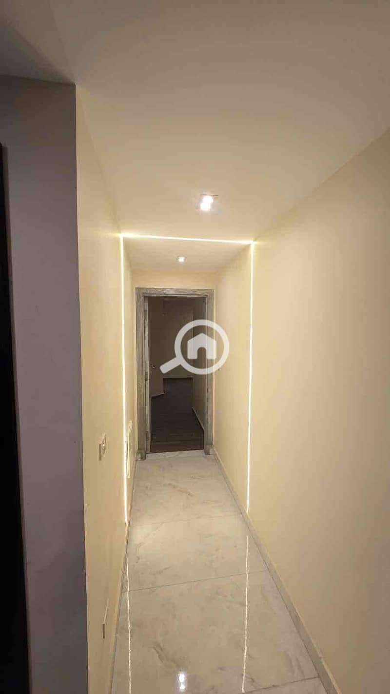 7 9dcf0887-da83-47b9-9022-5fcd554547fa. jpg