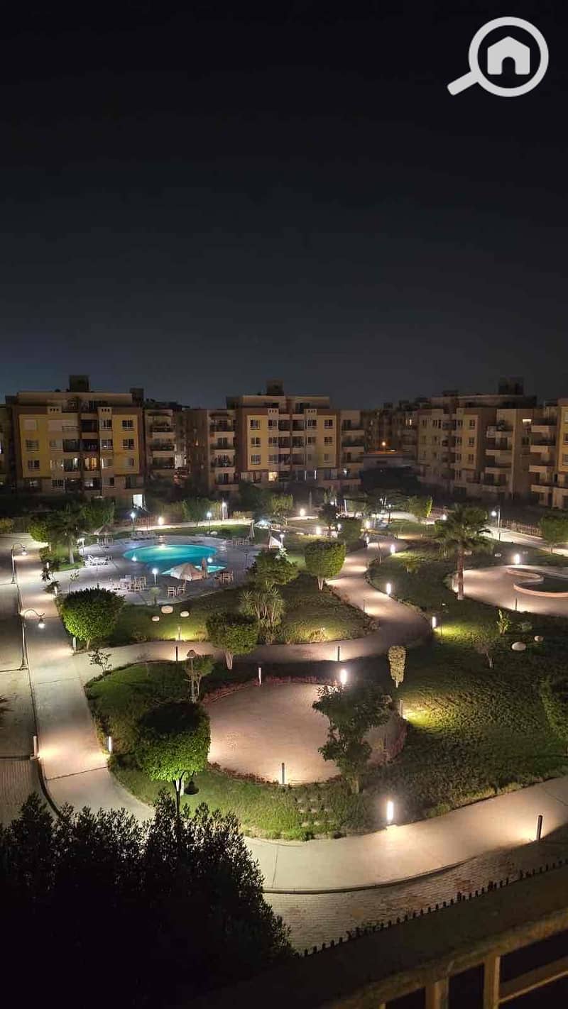 8 40b7f1fe-27c8-435f-9b20-0a991c9ee19e. jpg