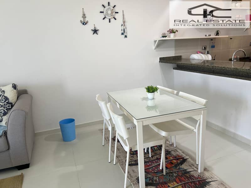 5 WhatsApp Image 2025-12-01 at 17.25. 24. jpeg