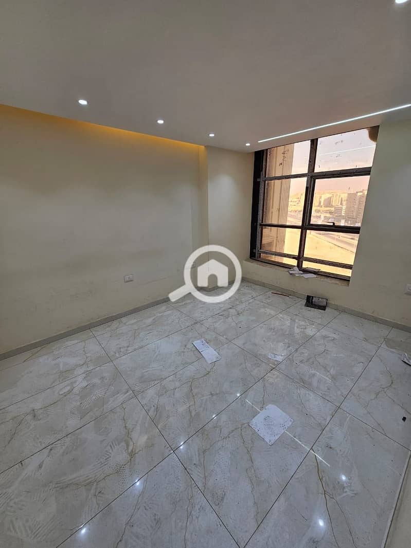 2 WhatsApp Image 2025-11-25 at 4.40. 30 PM (2). jpeg