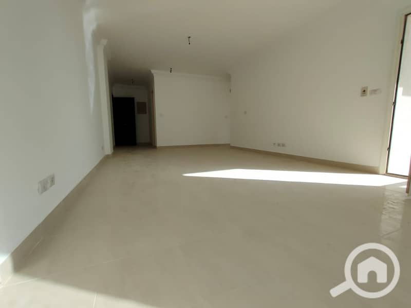 2 1e4bf38d-9421-442c-9709-53849548ba06. jpg