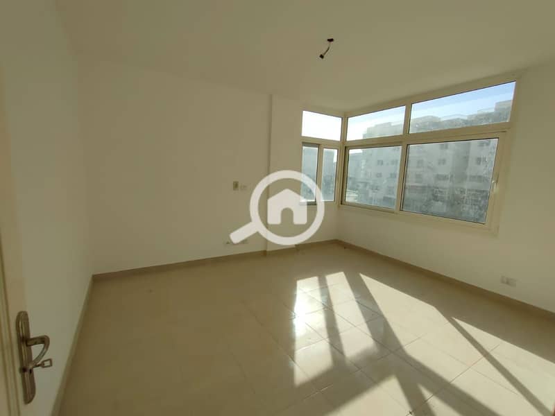 3 3eebd093-70df-4ee3-99c5-06c9b6197143. jpg