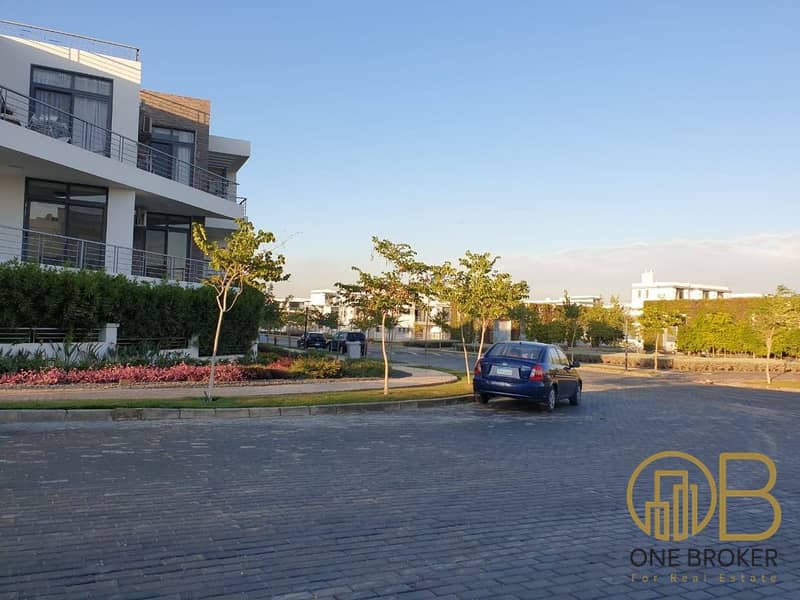 9 144712129_1042670169550120_8639349111239668926_n. jpg