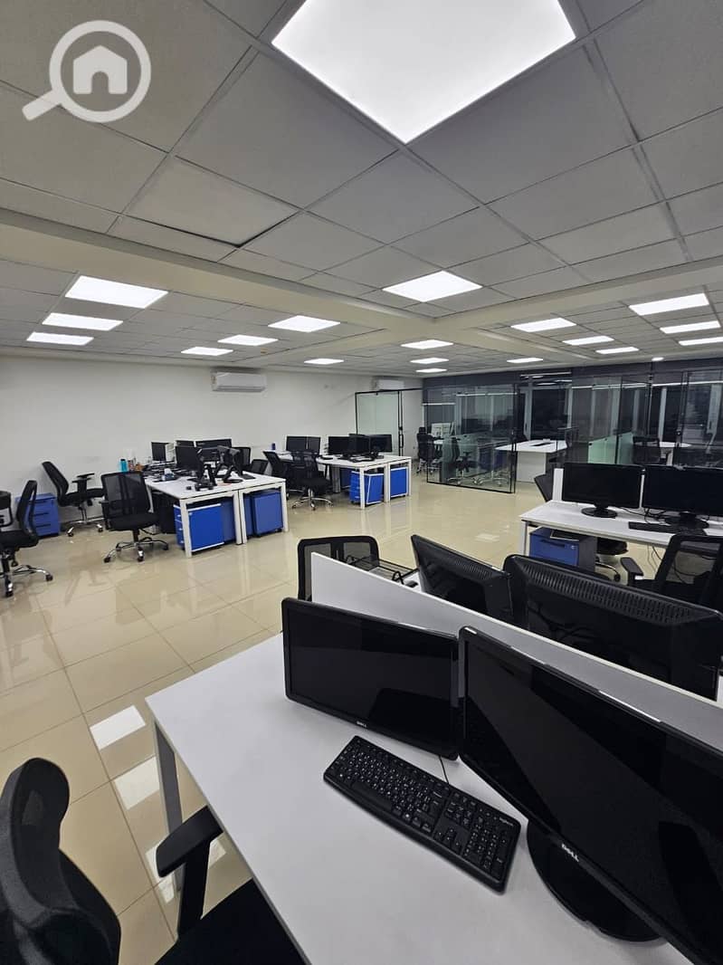 11 WhatsApp Image 2025-11-25 at 6.37. 37 PM. jpeg