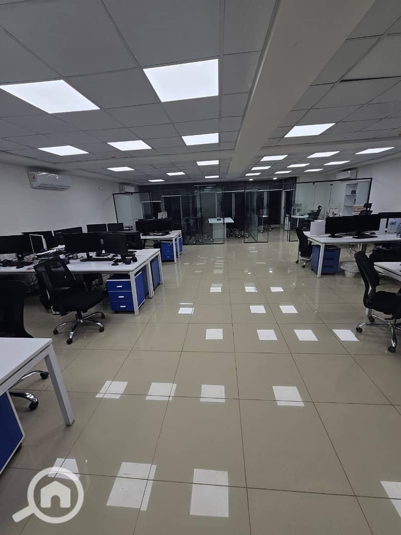 12 WhatsApp Image 2025-11-25 at 6.37. 36 PM (1). jpeg