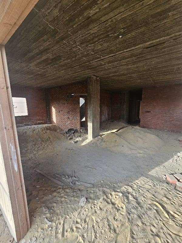 قطعه رقم 121شارع 24 التجمع الخامس