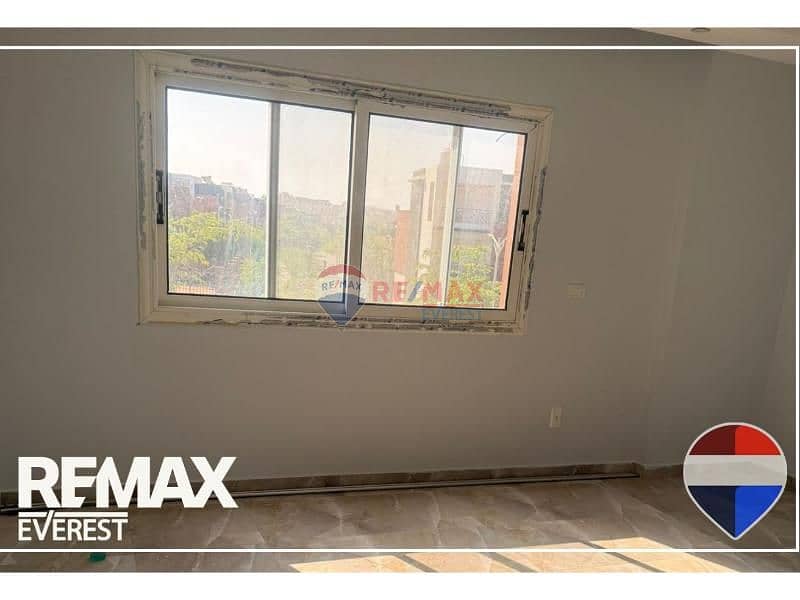 7 d5c22dcd-b664-4e2f-b0ac-e6e297af3e50. jpg