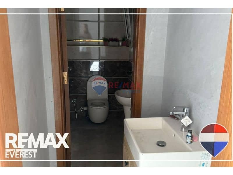 13 a36c2919-1665-4320-b488-559559db1575. jpg