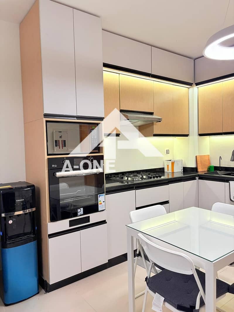 3 d7fc6b3b-b944-4a3a-9e43-f9cf38ca4868. jpg