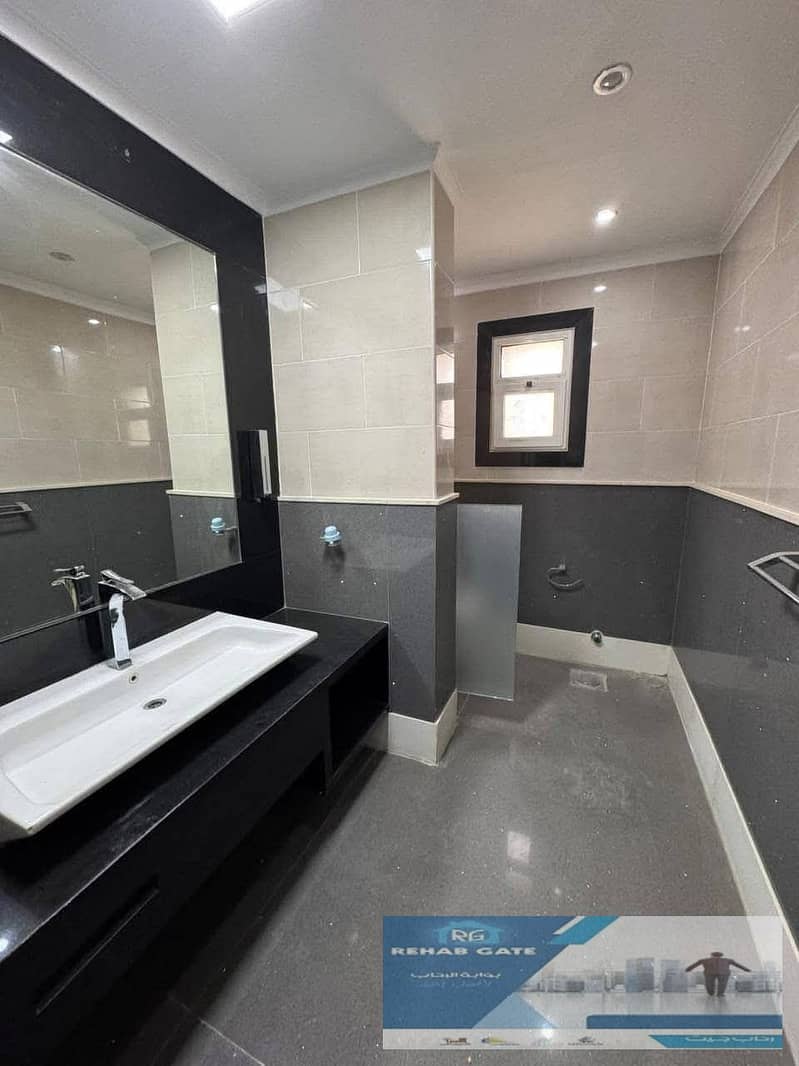 6 WhatsApp Image 2025-12-01 at 10.26. 24 PM (1). jpeg