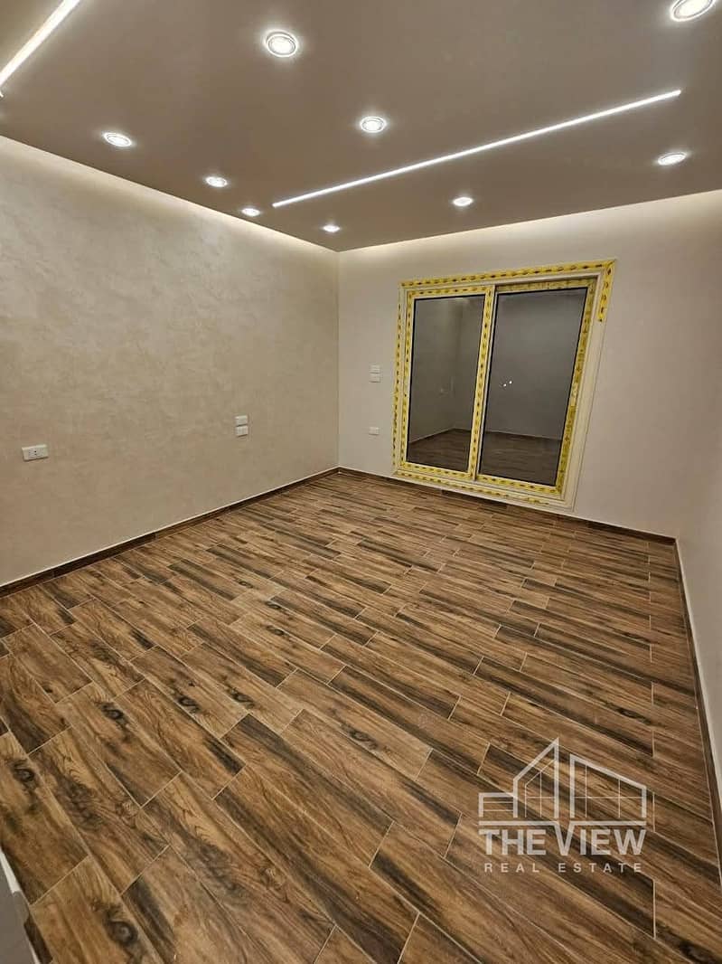 7 WhatsApp Image 2025-12-01 at 22.25. 11_c9b6ca43. jpg