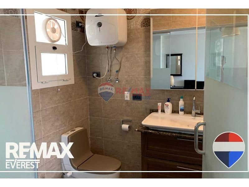 8 72c30342-cfc4-449b-820a-dcb9c05b4427. jpg