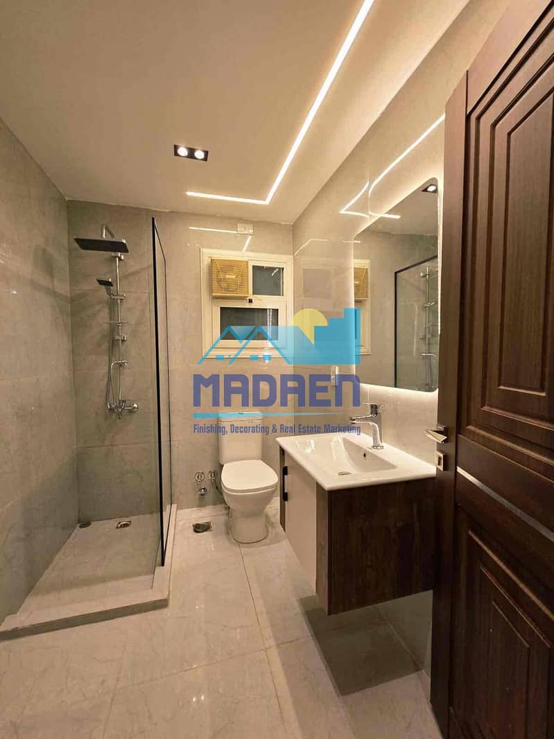 9 a5214c49-85a8-45ef-84c3-458af164c149. jpg