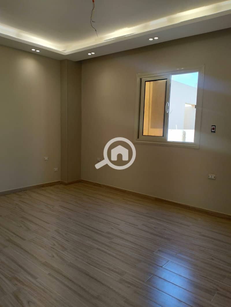 8 WhatsApp Image 2025-12-01 at 7.45. 45 PM (2). jpeg