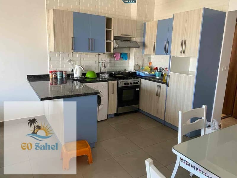 12 9d06274b-616e-43c5-bd84-1a1da2d7dd9b. jpg