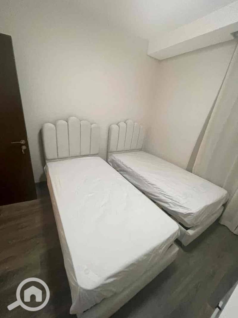 14 F286FD2A-81BB-49E8-A409-A4D80D994FEA. jpg