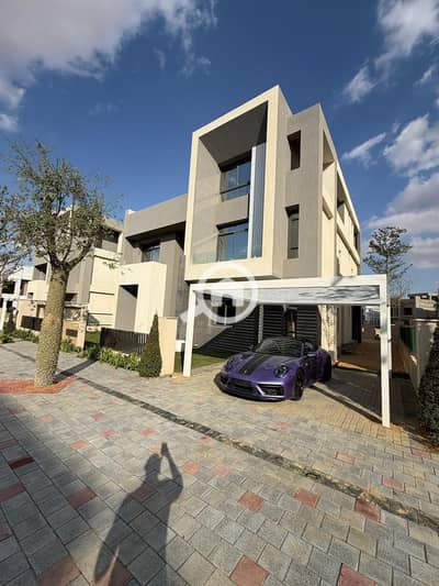 5 Bedroom Twin House for Sale in New Cairo, Cairo - WhatsApp Image 2025-11-30 at 2.19. 19 PM. jpeg 5 Bedroom Twin House for Sale in New Cairo, Cairo - WhatsApp Image 2025-11-30 at 2.19. 19 PM. jpeg