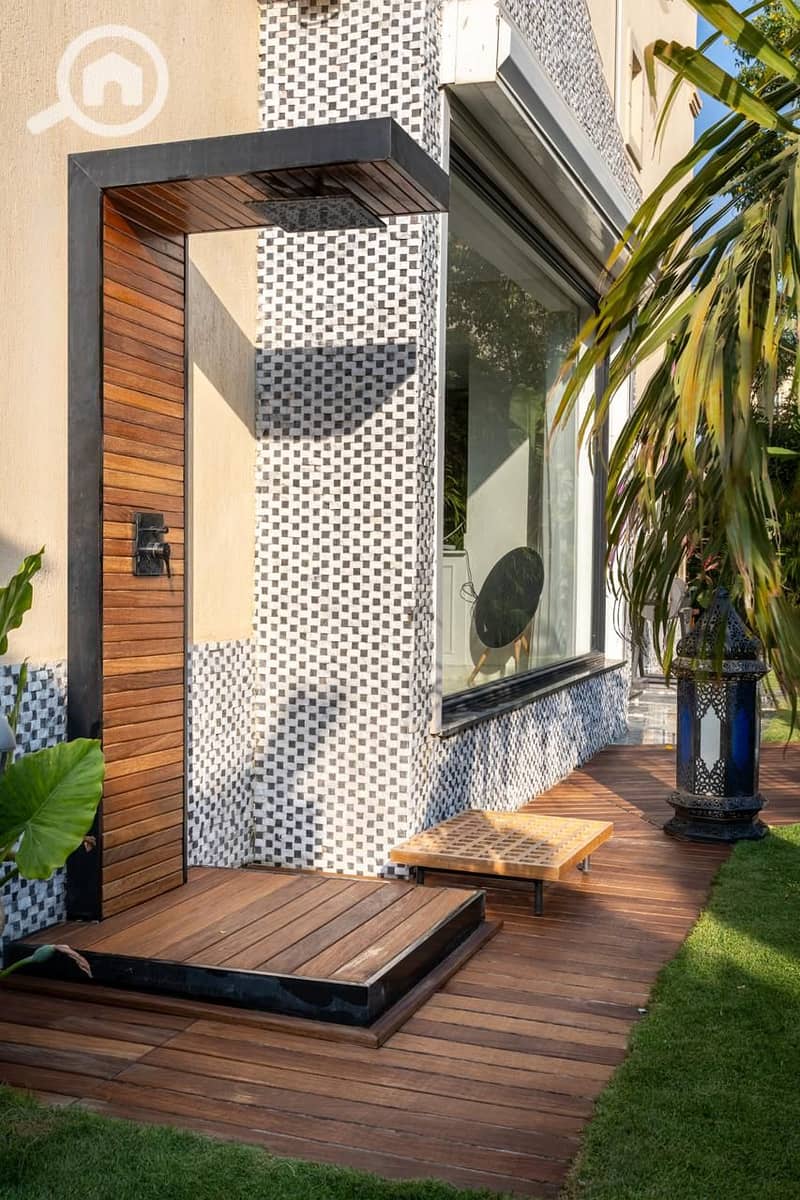 19 ac87a61a-650d-4e82-a6bb-590fc6a22c3a. jpg