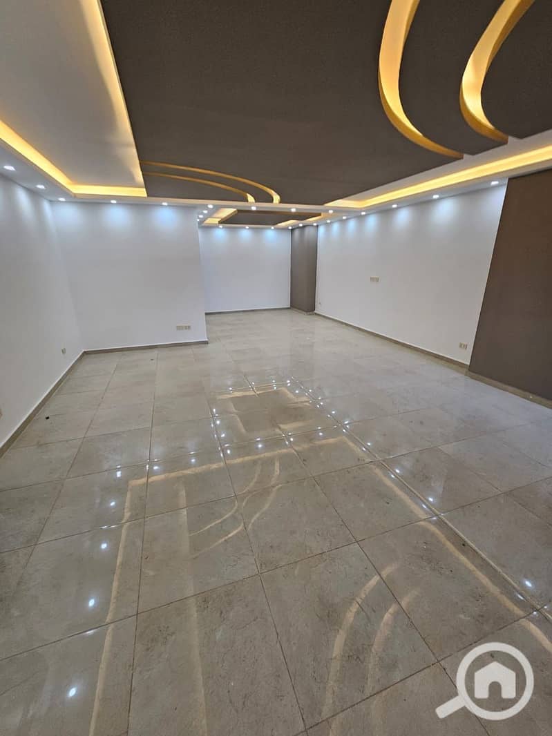 10 WhatsApp Image 2025-12-01 at 11.35. 58 PM (1). jpeg