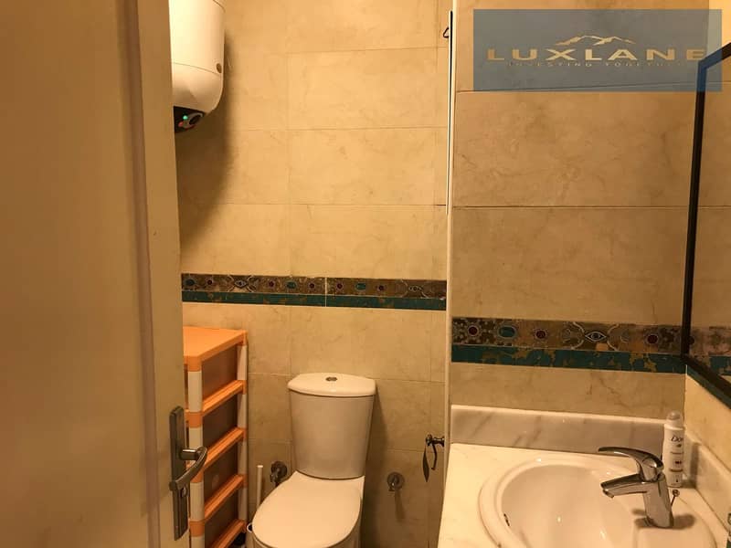 6 f628ec1c-c3b7-4730-a538-935f90ed58d6. jpeg