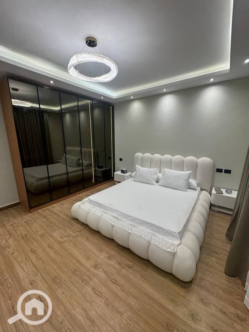 14 ebd3a24d-38fe-4491-8c05-ebc8612834b3. jpg