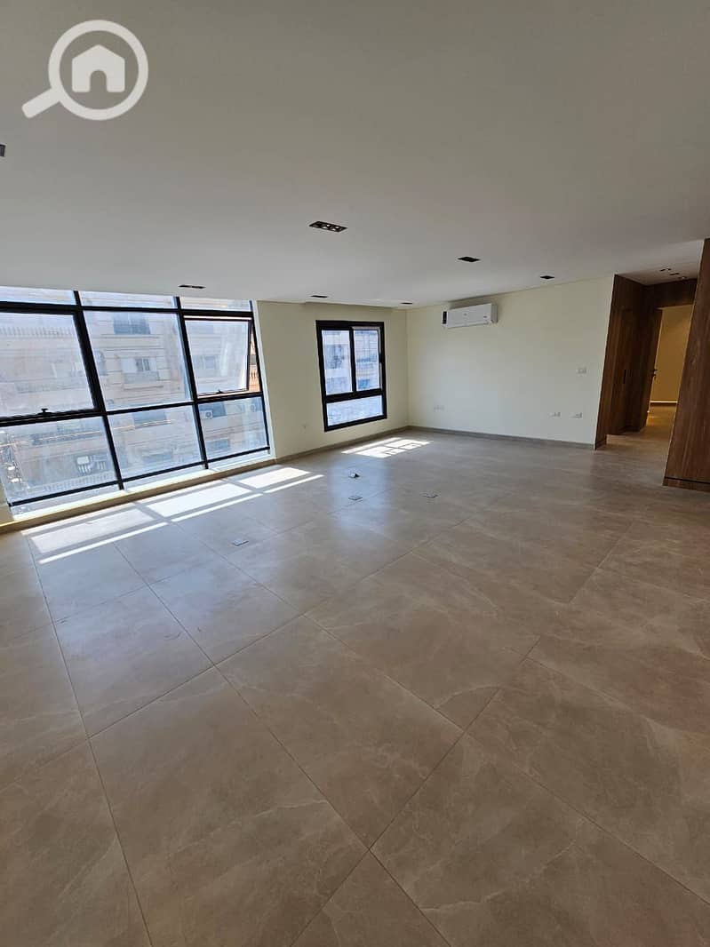 12 WhatsApp Image 2025-11-17 at 12.50. 50 AM (1). jpeg