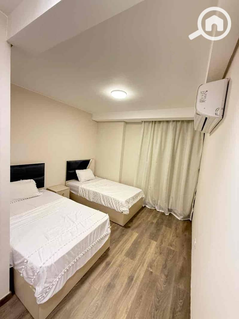 17 4cde15e0-9d71-48f2-a0b2-53ed96d02614. jpg