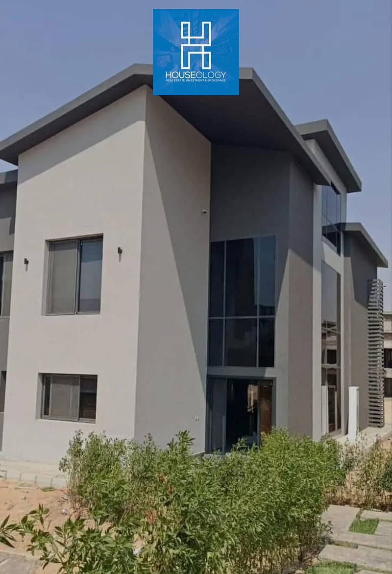 4 WhatsApp Image 2025-09-02 at 17.54. 55 (1). jpeg