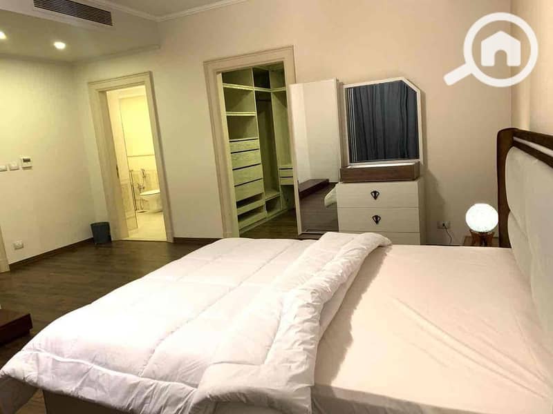 12 1d14a8ab-da1a-4298-914b-4f3795fae456. jpg