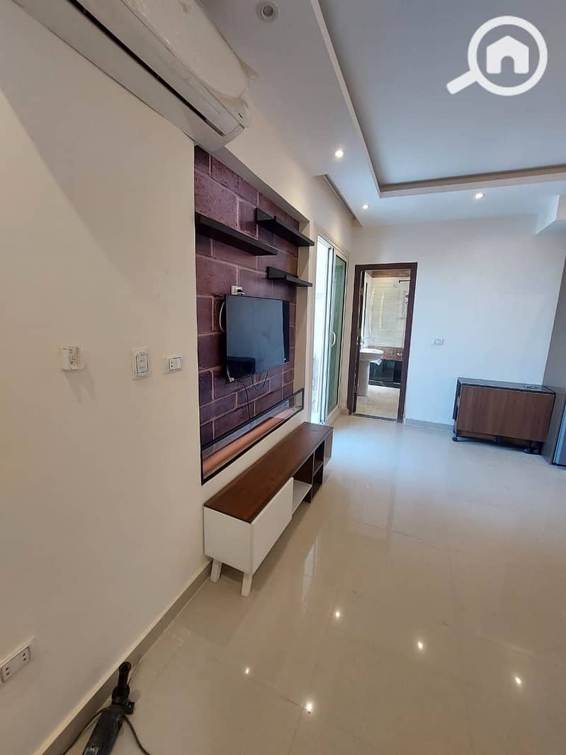 2 f9a4afa2-5b4a-4e5c-813a-38b516fa6b2e. jpeg