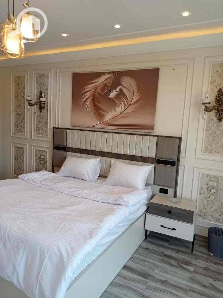 22 f2d2ae16-9b36-4afd-a02e-c332f5f33464. jpg