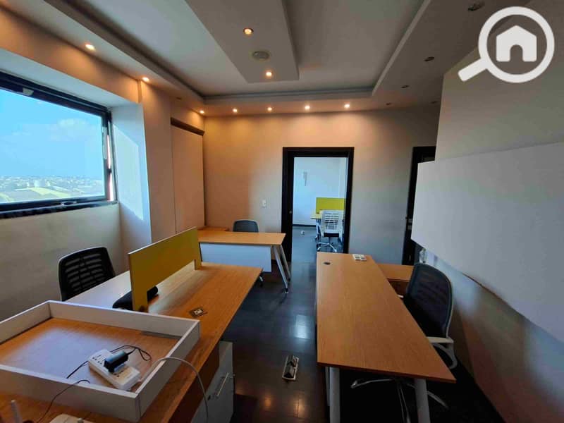 8 ٢٠٢٥١٢٠١_١٥١٩٢٧. jpg