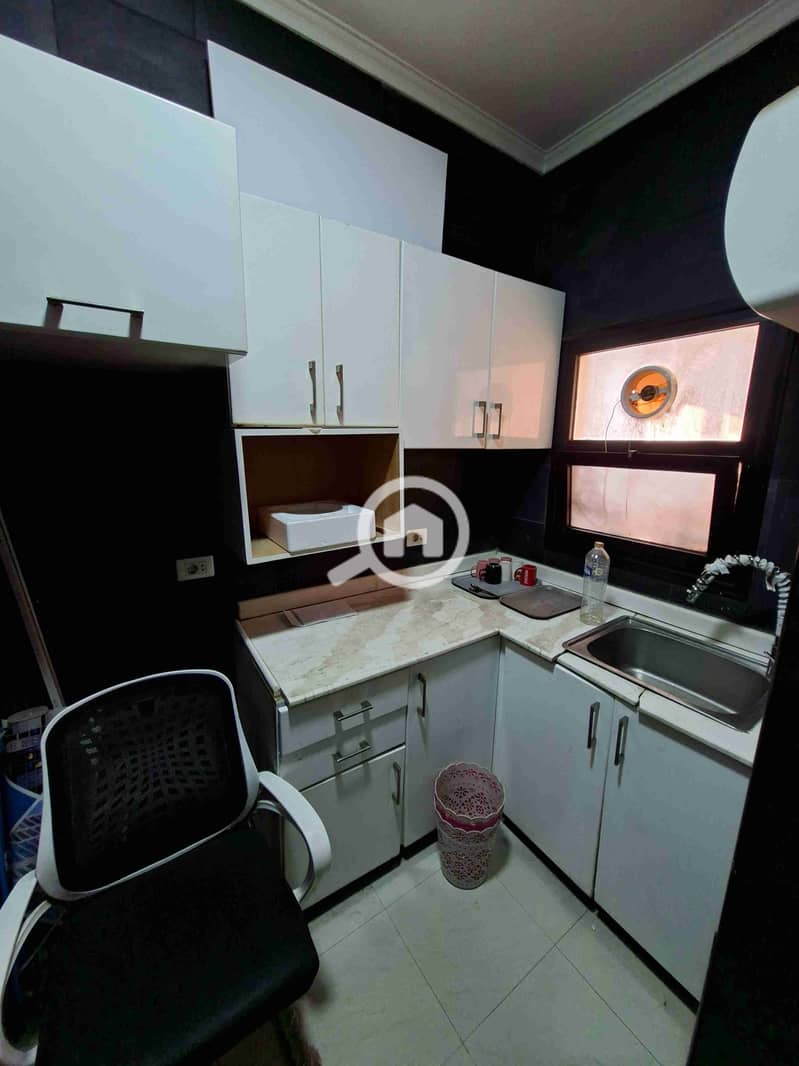 12 ٢٠٢٥١٢٠١_١٥٢٢٤٠. jpg