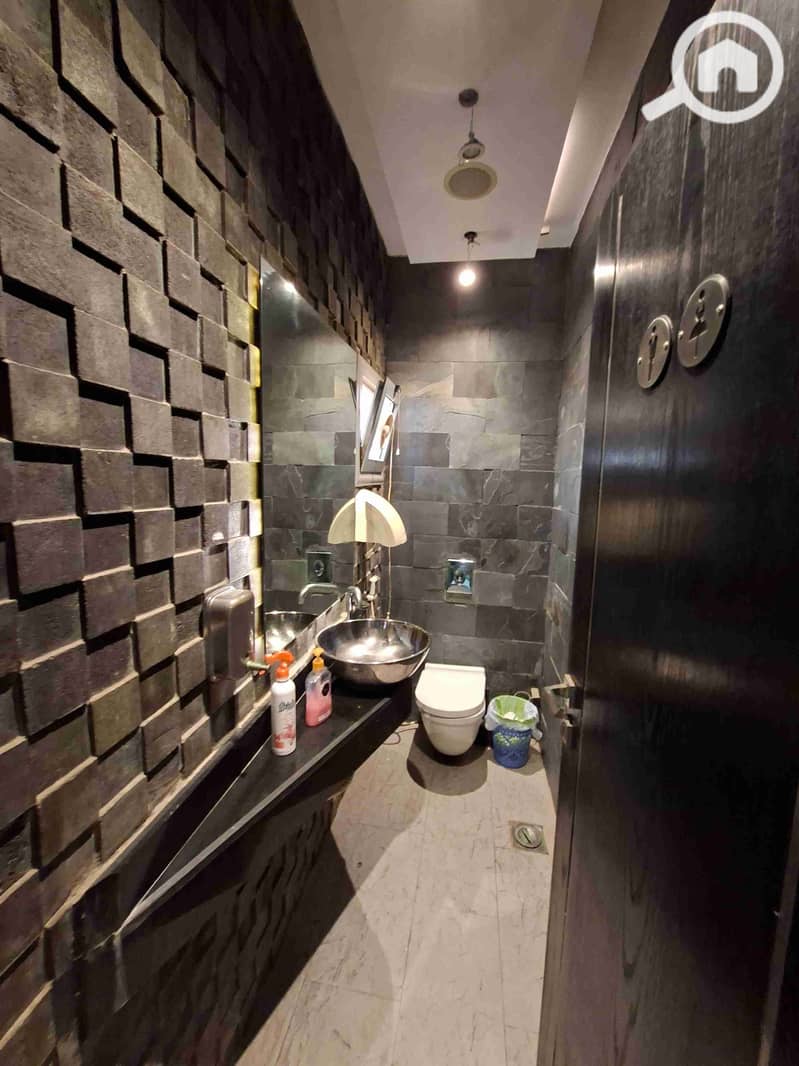 13 ٢٠٢٥١٢٠١_١٥٢٢٣٦. jpg