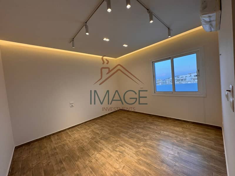 23 WhatsApp Image 2025-11-26 at 4.27. 11 PM (1). jpeg