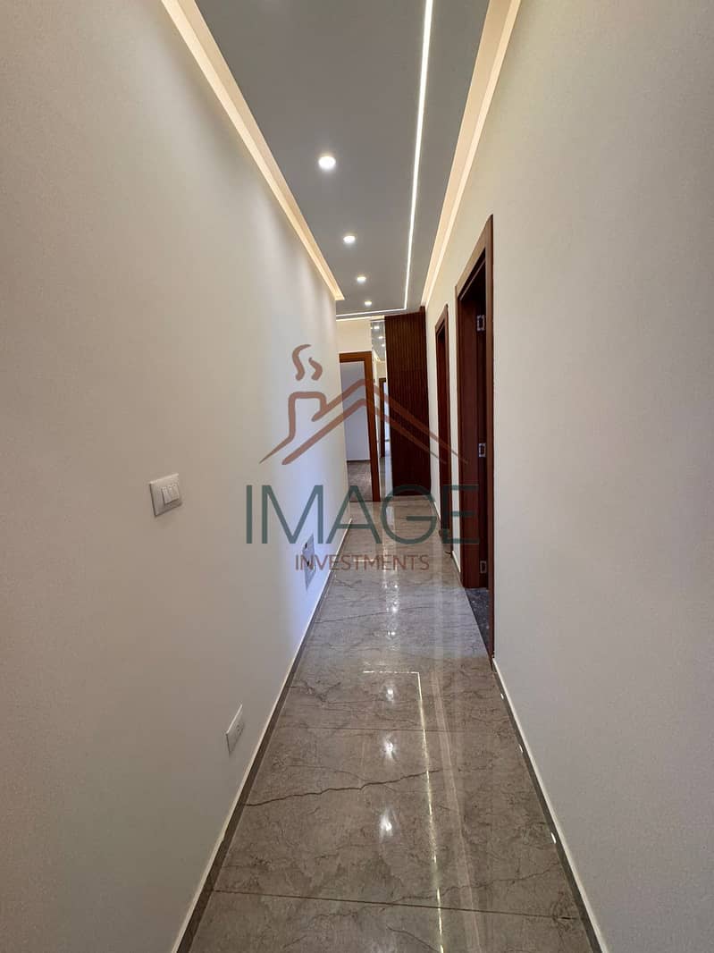 24 WhatsApp Image 2025-11-26 at 4.27. 11 PM. jpeg