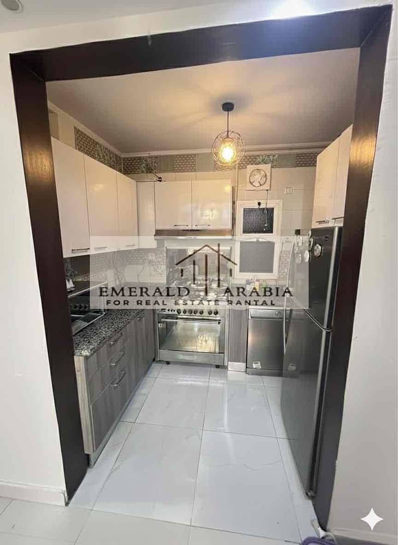 8 9f1930f5-3b19-4970-bb1a-d7921d3cdc27. jpg