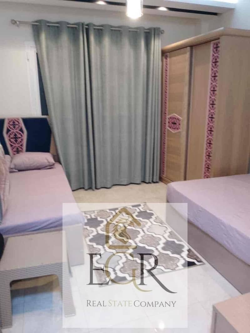 3 d3474f95-d3a8-478e-a373-f0abd95d0aa2. jpg