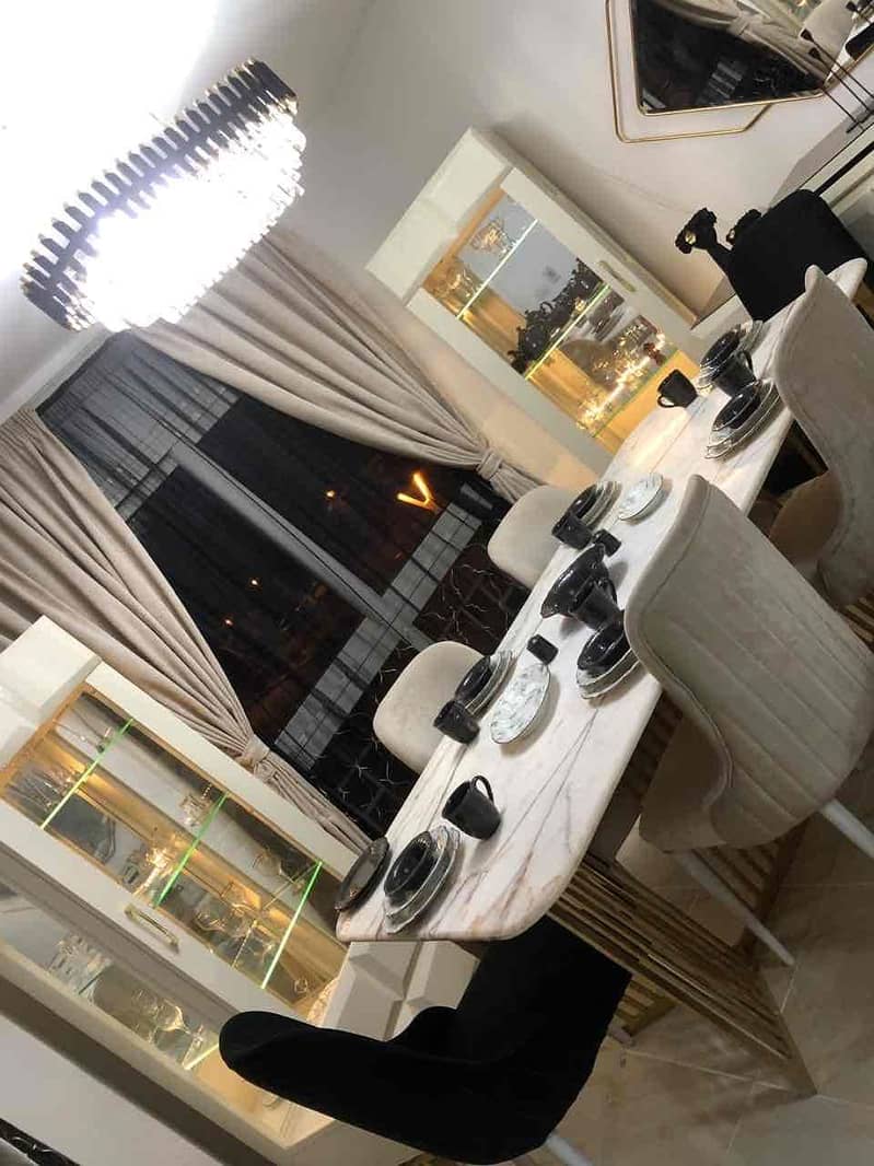 2 a880c3e0-6896-4001-b4c4-dc9e69b73274. jpg