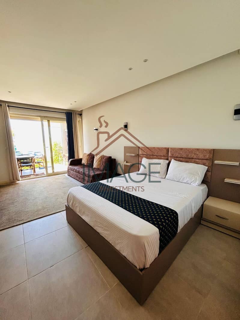 6 WhatsApp Image 2025-11-30 at 1.41. 12 PM (2). jpeg