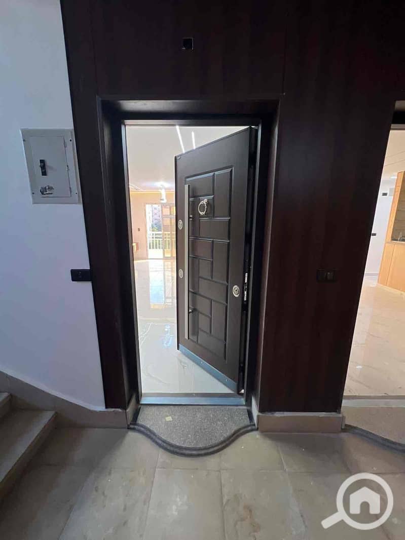 12 44790180-c7c1-466a-b7e5-589c58bcfca3. jpg