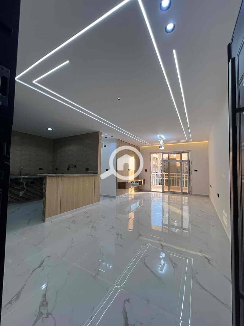 13 9df5d71f-0566-4b56-b174-e2c49e233109. jpg