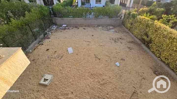 8 2f25b0d7-6940-47fd-95c9-eae2f1b9573f. jpg