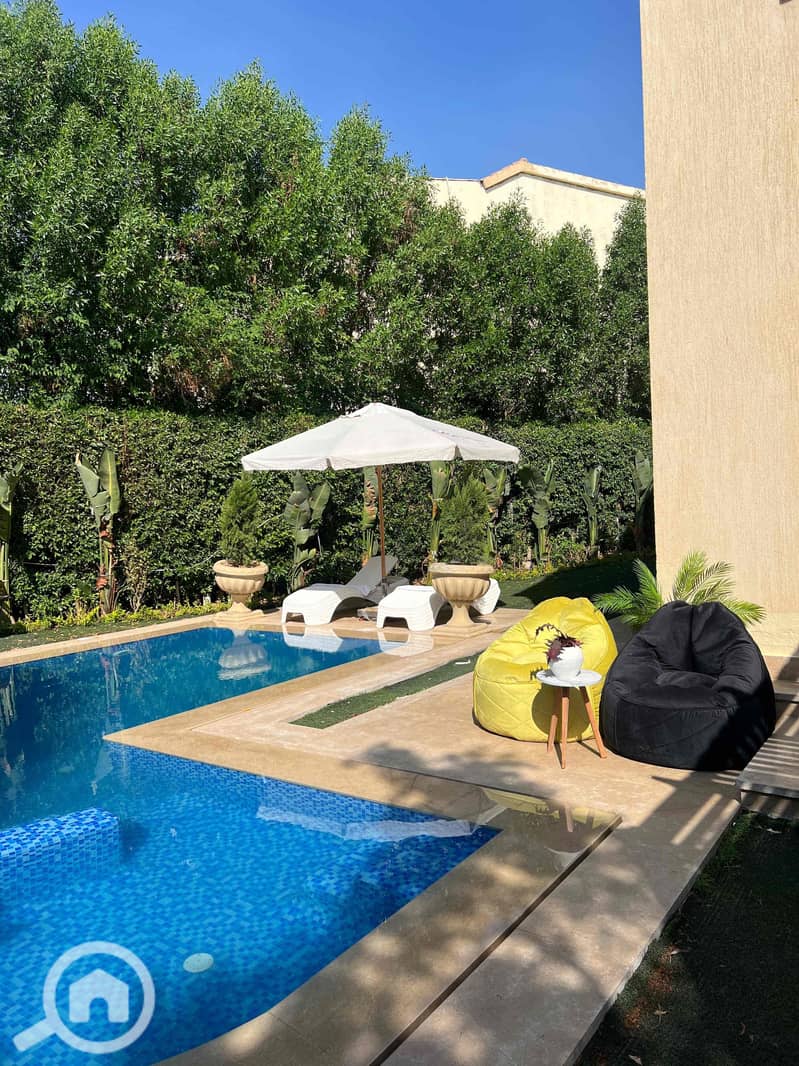 2 525176a1-cff1-4415-81b5-97d3fed56ed2. jpg