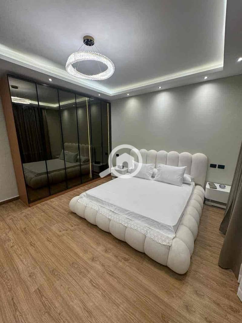 14 4a2d2678-3834-4ffb-b1a6-ccae0dc876fb. jpg