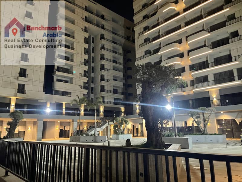 7 cb8eaf67-333e-4baa-9a2e-cddc9d0eeec4. jpg